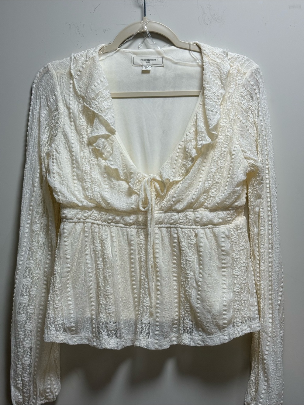 New Ivory Lace Blouse. XL
